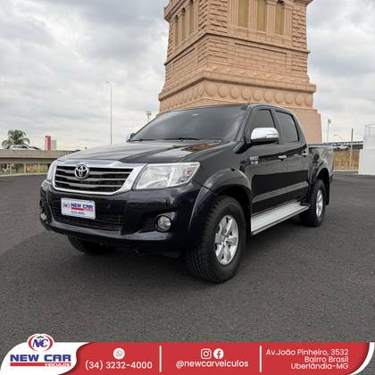 TOYOTA HILUX 2.7 SRV 4X4 CD 16V FLEX 4P AUTOMÁTICO TOYOTA HILUX 2.7 SRV 4X4 CD 16V FLEX 4P AUTOMÁTICO